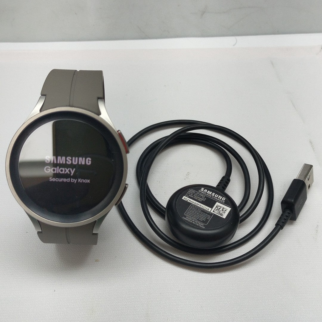 SMARTWATCH SAMSUNG GALAXY WATCH 5 PRO SM-R920 45 MM GPS (SEMINUEVO)
