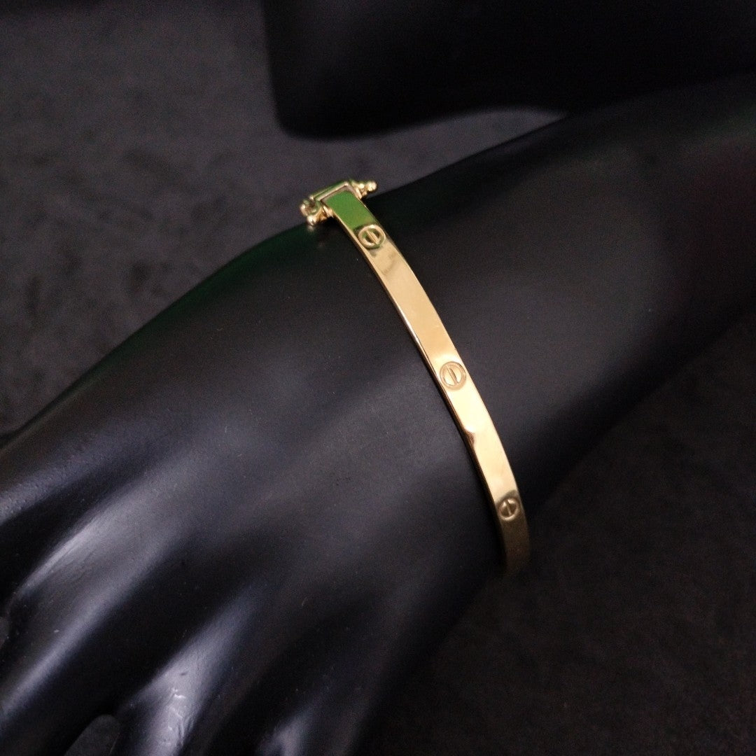 PULSERA RIGIDA ORO 10 K 5.5 GRMS (SEMINUEVO)