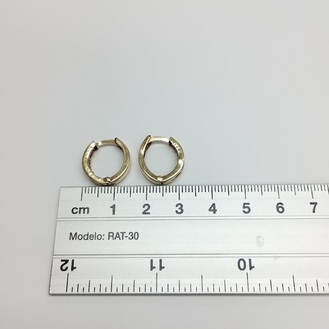 ARETES PAR ORO 14 K 1.9 GRMS (SEMINUEVO)