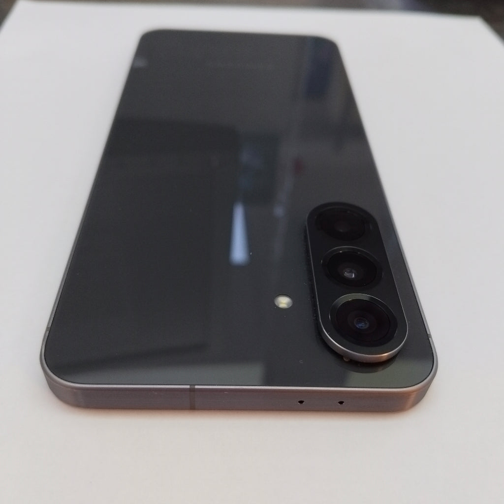 CELULAR SAMSUNG GALAXY A56 SM-A566E (2025) 256 GB 8 GB RAM (SEMINUEVO)