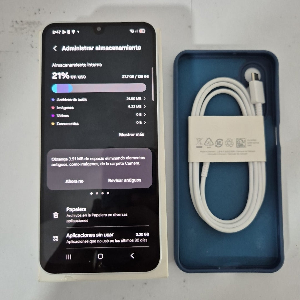 CELULAR SAMSUNG GALAXY A26 5G SM-A266M (2025) 128 GB 6 GB RAM (SEMINUEVO)