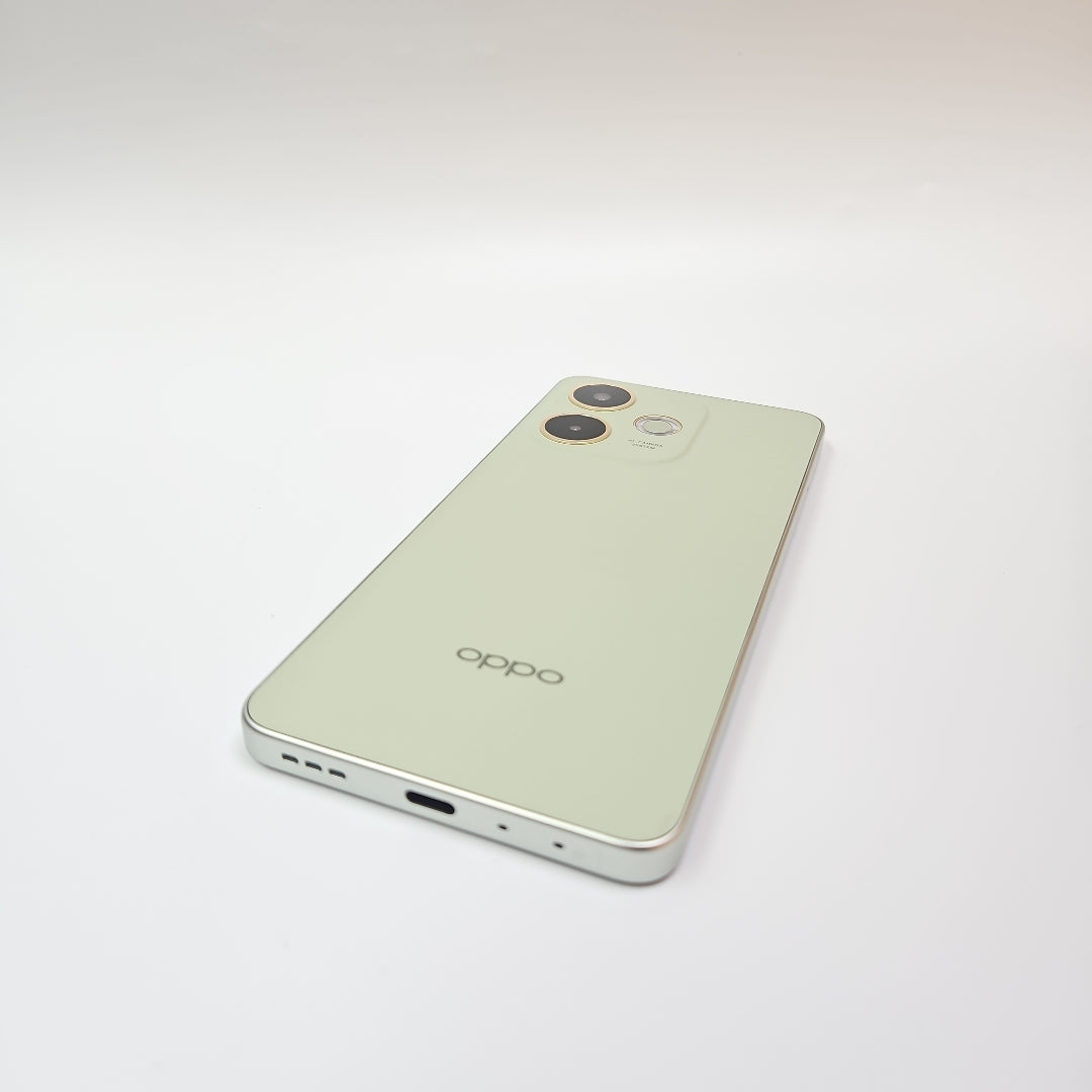 CELULAR OPPO A5 PRO CPH2711 (2025) 256 GB 8 GB RAM (SEMINUEVO)
