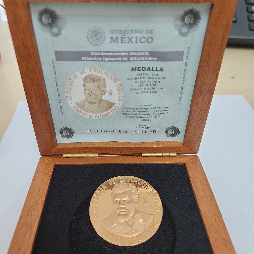 MEDALLA CONMEMORATIVA ORO 21 K 42,00 GRMS (SEMINUEVO)