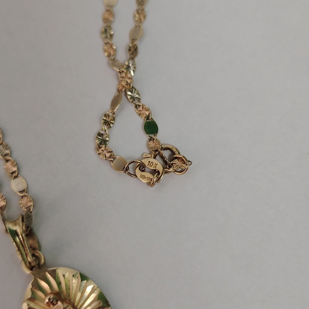 CADENA,MEDALLA RELIGIOSA ORO 10 K 2,70 GRMS (SEMINUEVO)