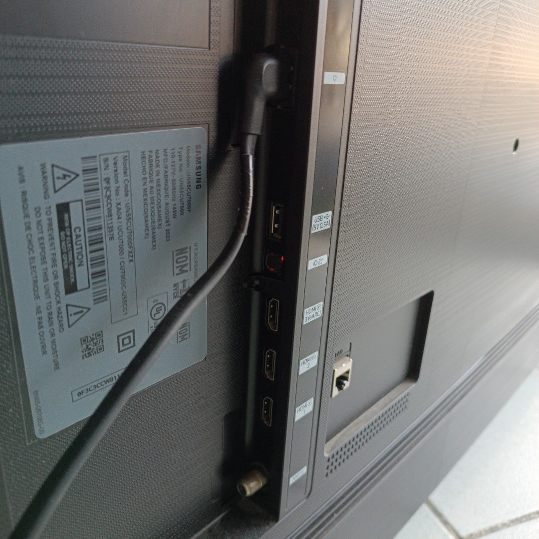 PANTALLA SAMSUNG UN55CU7000F (2023) 55" LED 4K (SEMINUEVO)