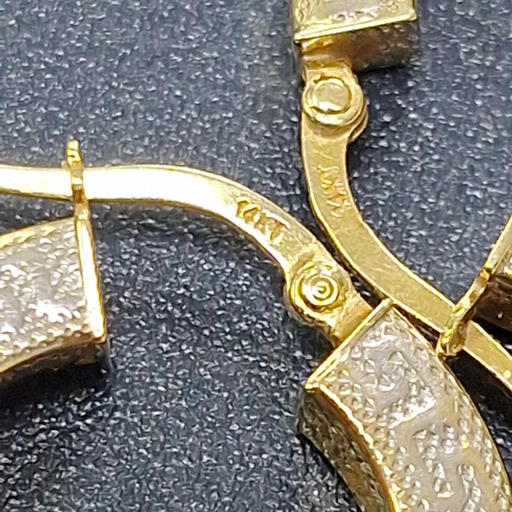 ARRACADAS PAR ORO 14 K 4.2 GRMS (SEMINUEVO)