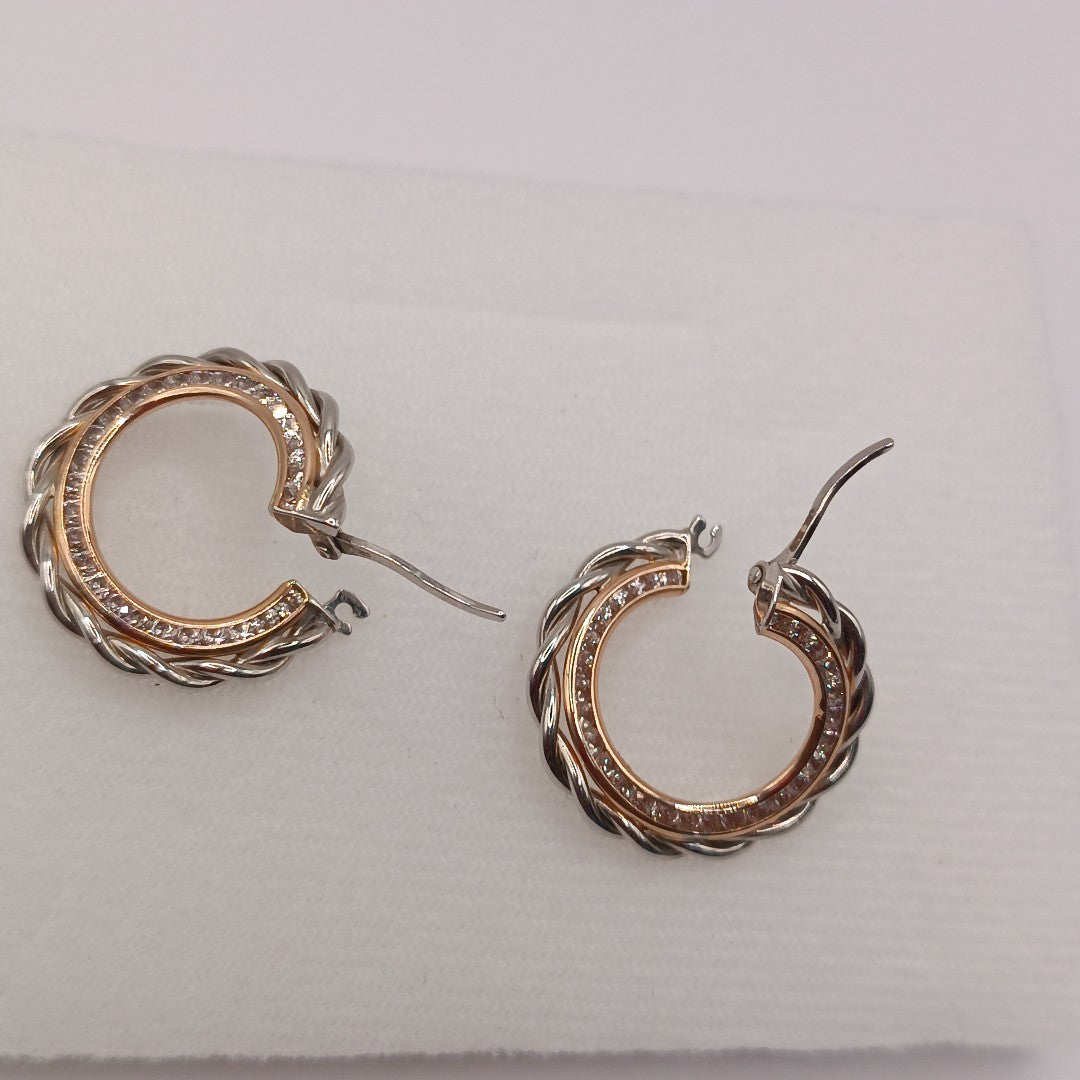 ARETES PAR ORO, ORO BLANCO 14 K 4.1 GRMS (SEMINUEVO)
