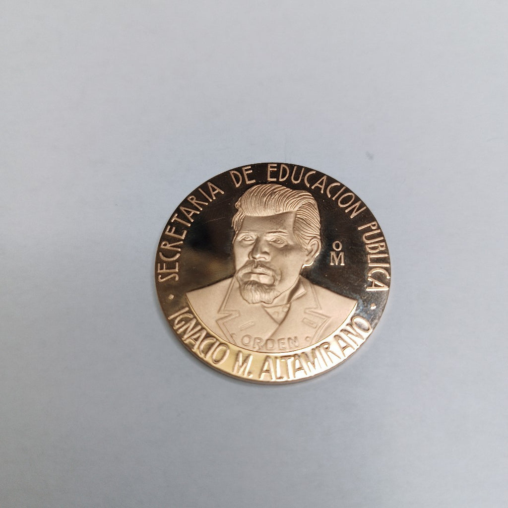 MEDALLA CONMEMORATIVA ORO 21 K 42,10 GRMS (SEMINUEVO)