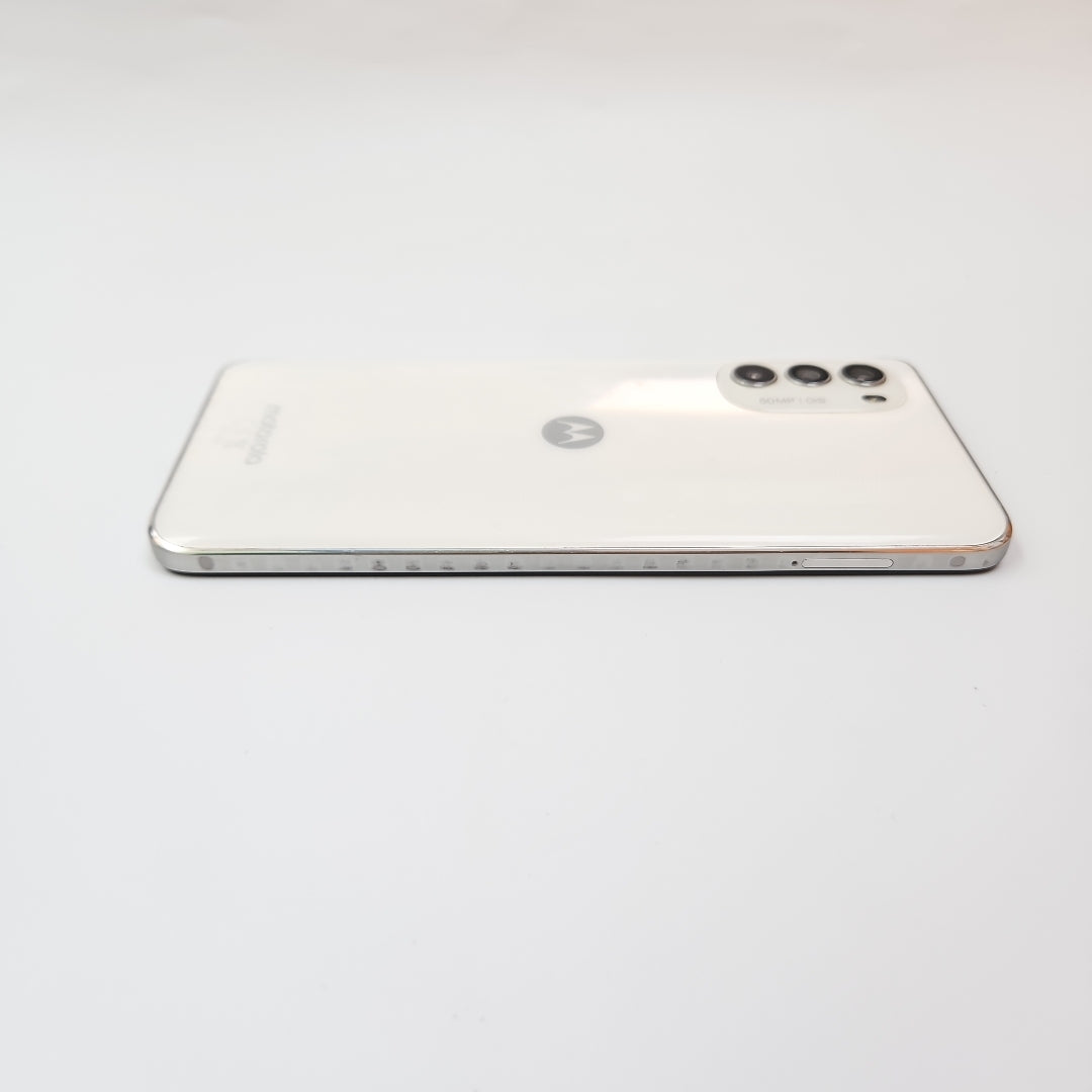 CELULAR MOTOROLA MOTO G82 XT2225-1 128 GB 6 GB RAM (SEMINUEVO)