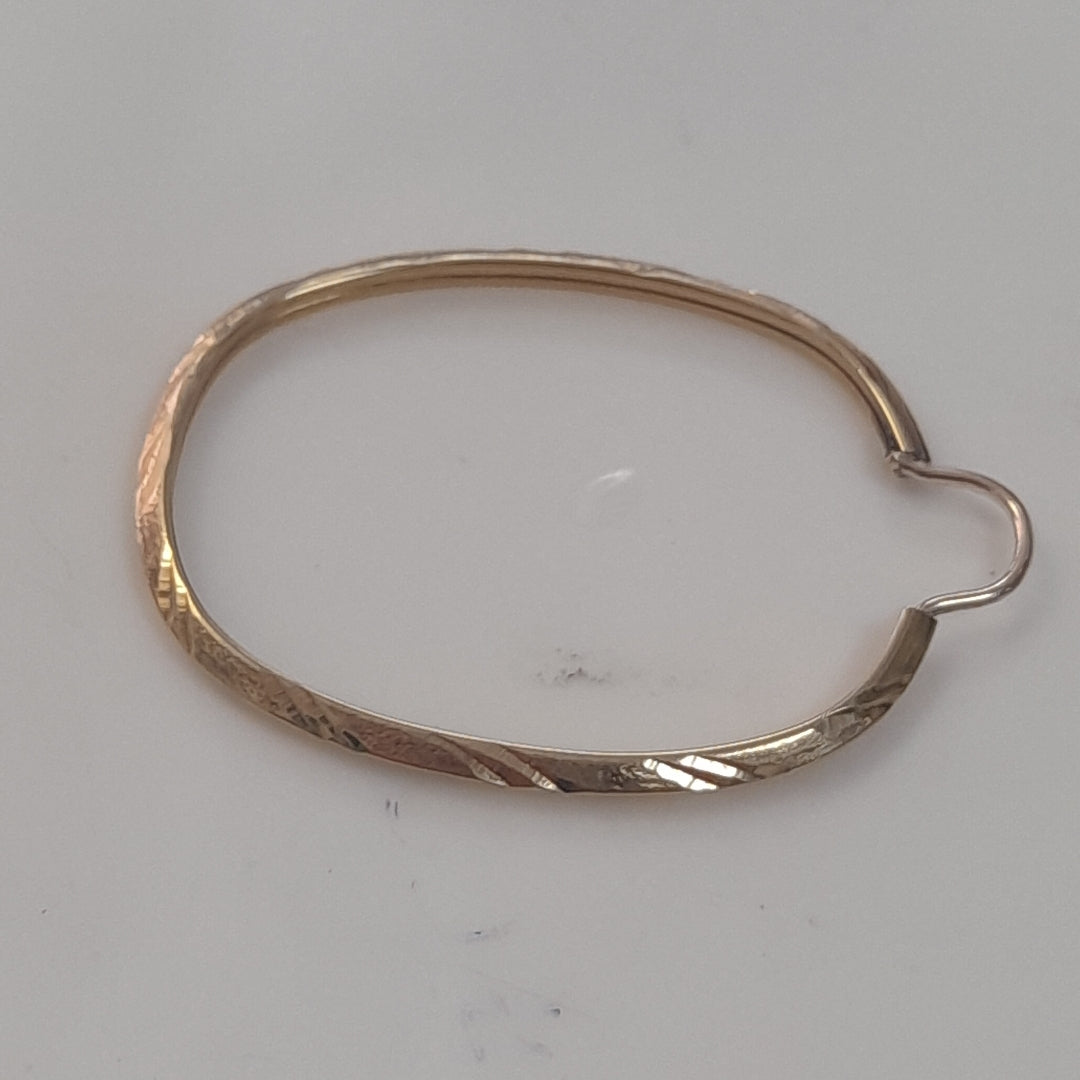 ARETES PAR ORO 10 K 2.9 GRMS (SEMINUEVO)