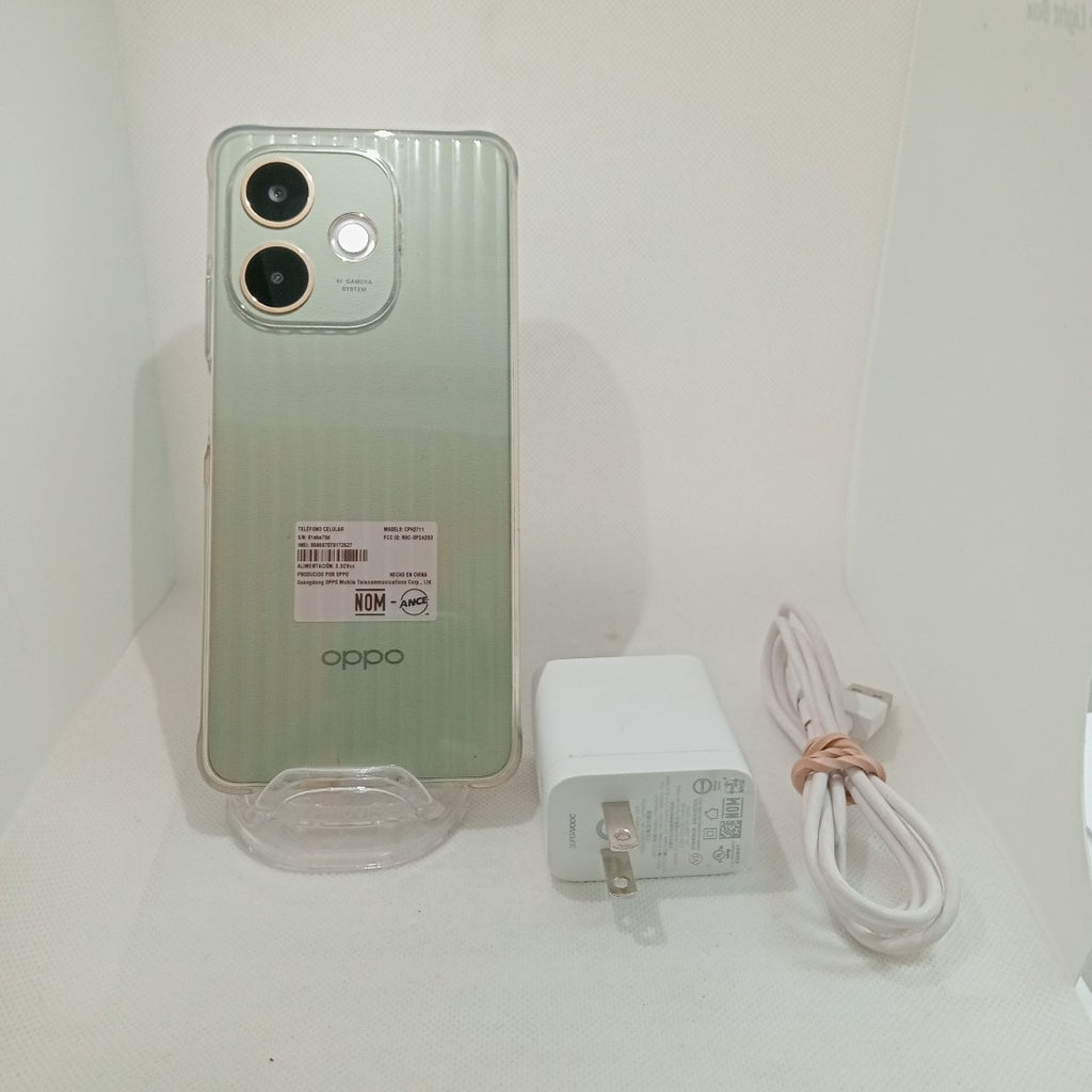 CELULAR OPPO A5 PRO CPH2711 (2025) 256 GB 8 GB RAM (SEMINUEVO)