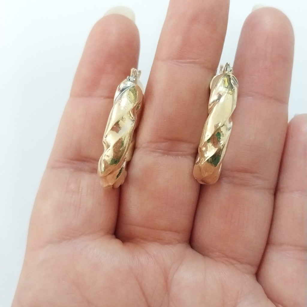 ARRACADAS PAR ORO 14 K 4.9 GRMS (SEMINUEVO)