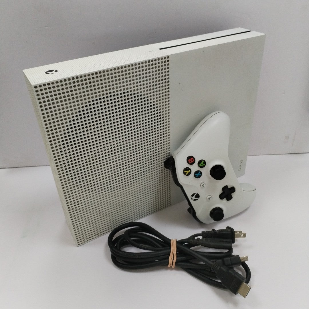 CONSOLA DE VIDEOJUEGO MICROSOFT XBOX ONE S 1 TB (SEMINUEVO)