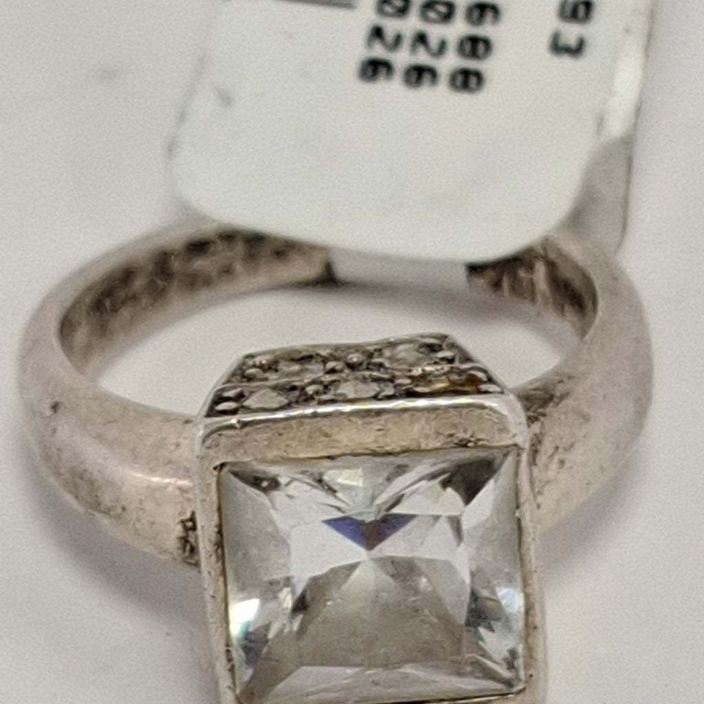 ANILLITO PLATA 6.9 GRMS (SEMINUEVO)
