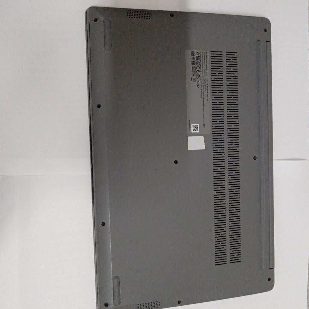 LAPTOP LENOVO IDEAPAD 1 15IGL7 (2024) 256 GB SSD 8 GB RAM (SEMINUEVO)