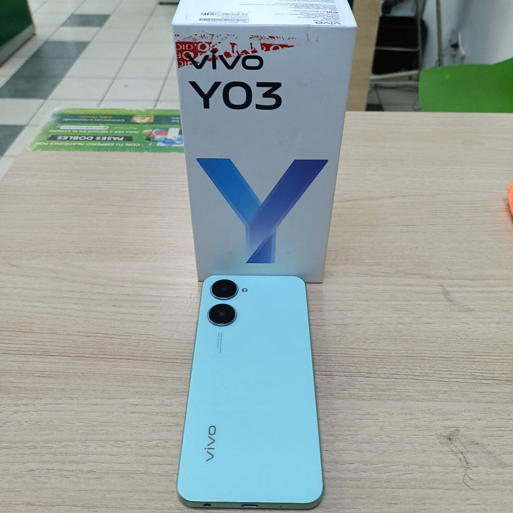 CELULAR VIVO Y03 V2332 (2024) 128 GB 4 GB RAM (SEMINUEVO)