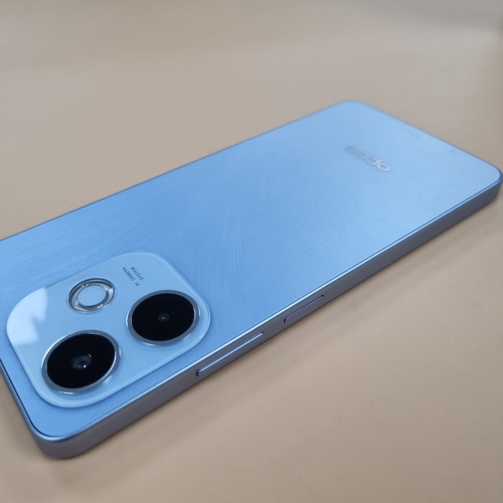 CELULAR OPPO A5 PRO CPH2711 (2025) 256 GB 8 GB RAM (SEMINUEVO)