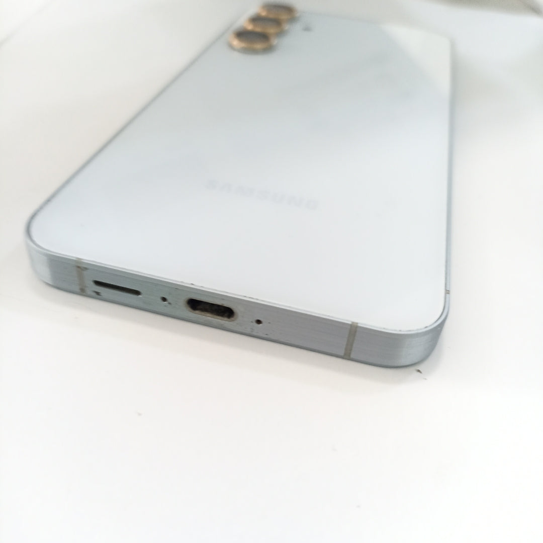 CELULAR SAMSUNG GALAXY A55 5G SM-A556E (2024) 128 GB 8 GB RAM (SEMINUEVO)