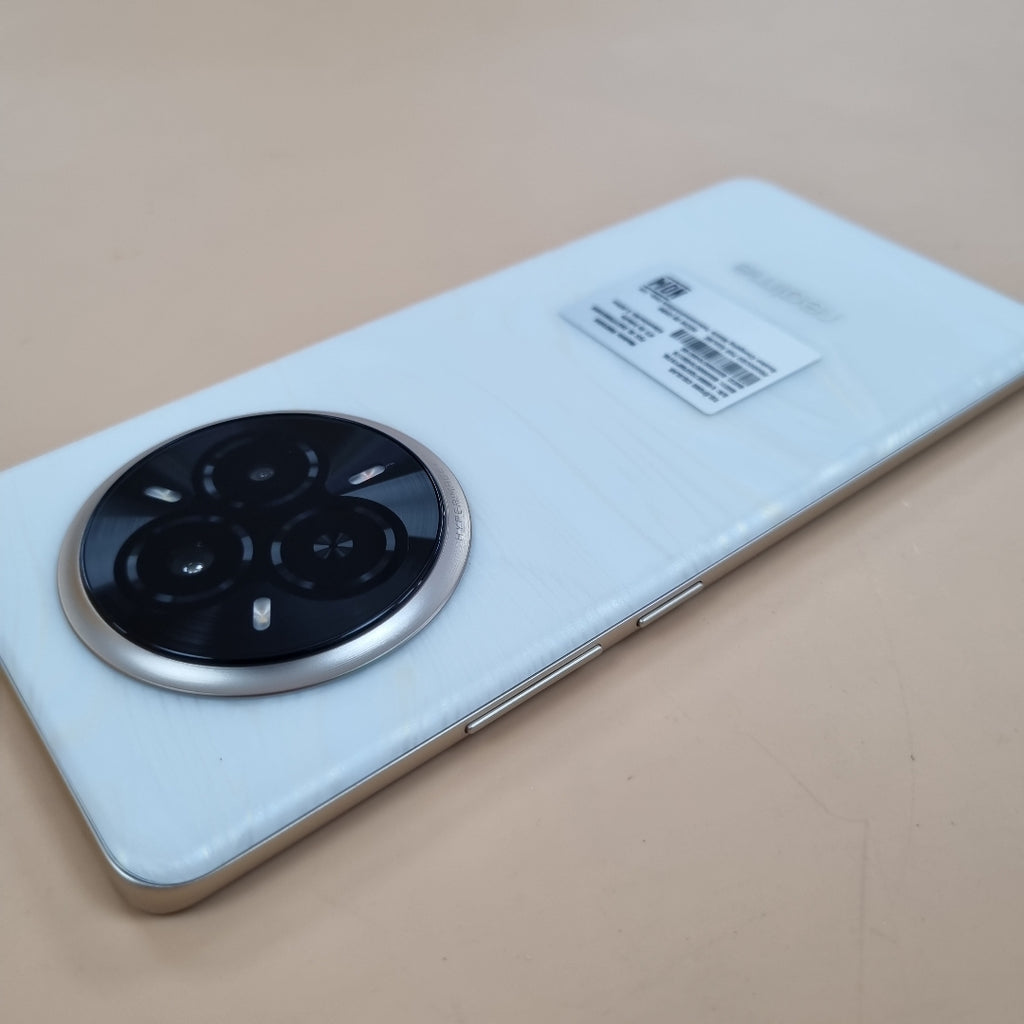 CELULAR REALME 14 PRO 5G RMX5056 (2025) 256 GB 8 GB RAM (SEMINUEVO)