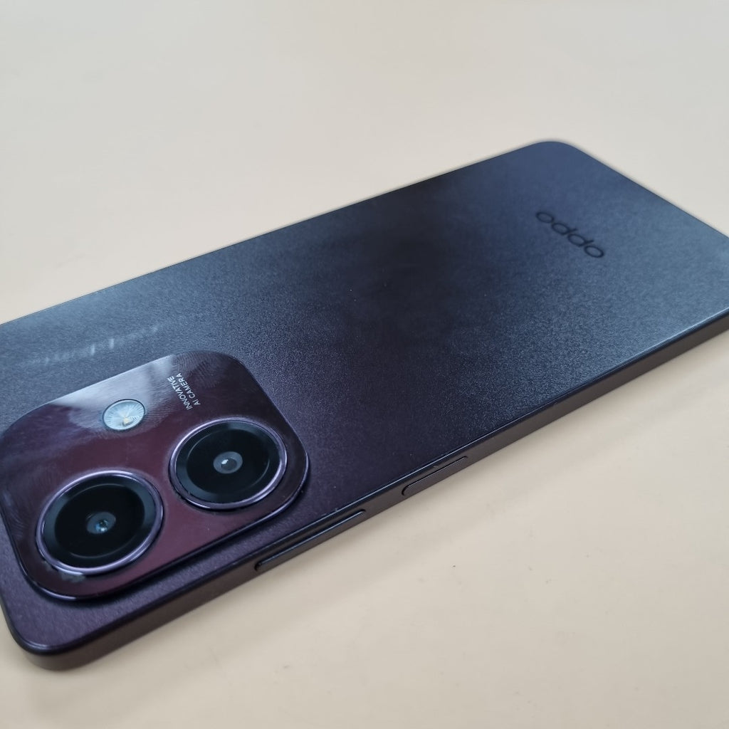 CELULAR OPPO A40 CPH2669 (2024) 256 GB 4 GB RAM