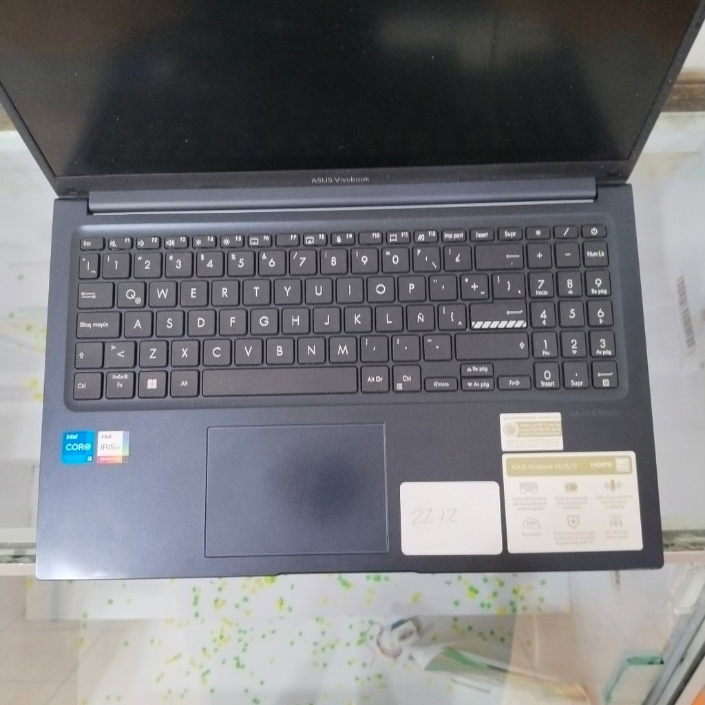 LAPTOP ASUS VIVOBOOK 15 X1504VA-NJ2536W (2025) 512 GB SSD 16 GB RAM (SEMINUEVO)