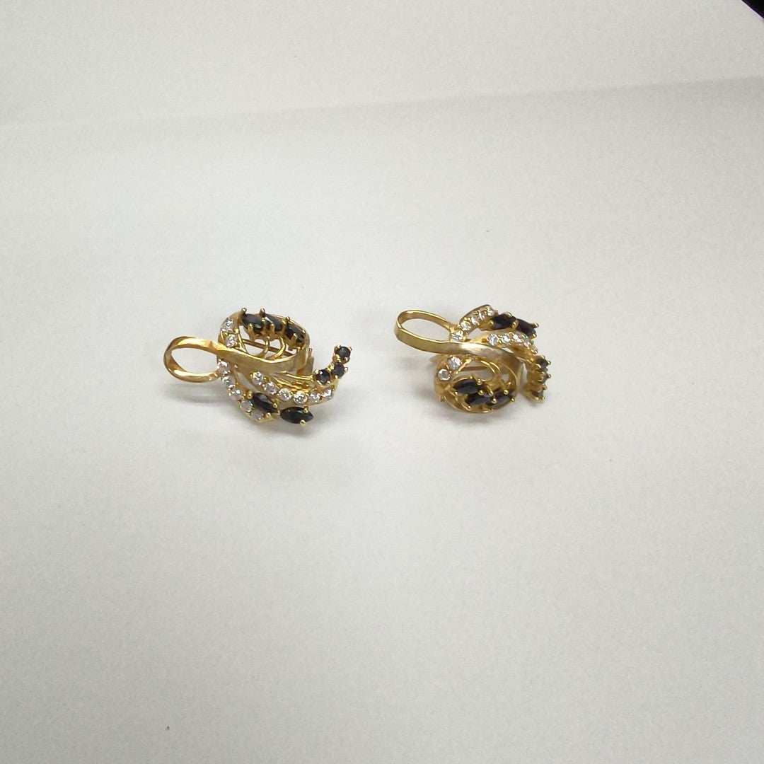 ARETES PAR ORO 8 K 6.9 GRMS (SEMINUEVO)