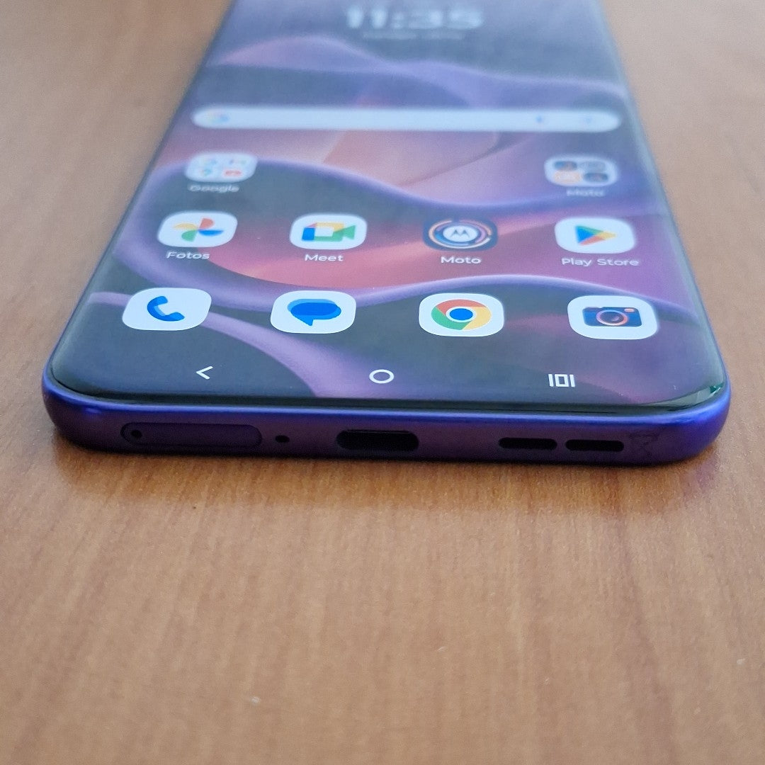 CELULAR MOTOROLA EDGE 70 FUSION XT2605-5 (2026) 512 GB 12 GB RAM (SEMINUEVO)