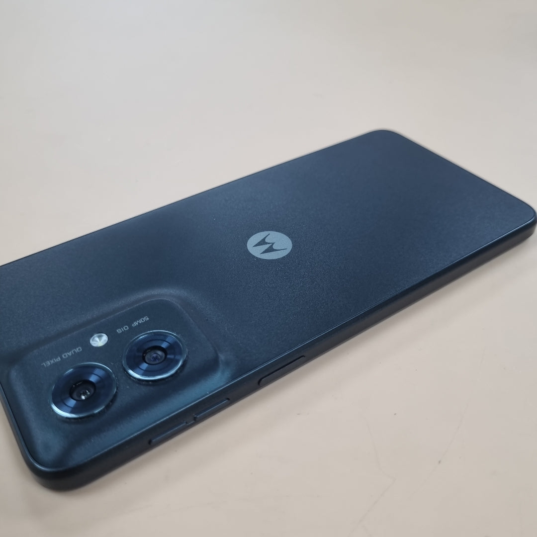 CELULAR MOTOROLA MOTO G55 5G XT2435-1(2024) 256 GB 8 GB RAM (SEMINUEVO)
