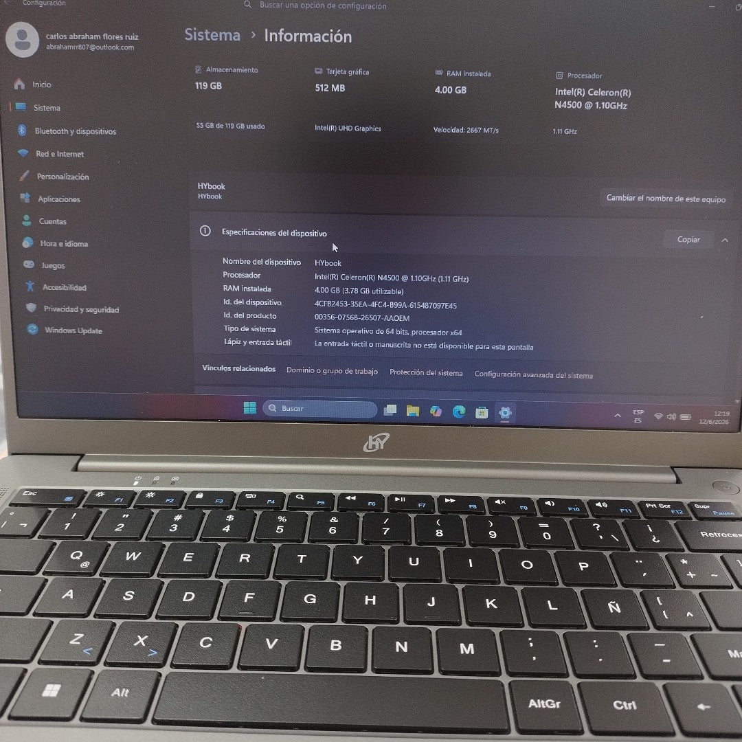 LAPTOP HYUNDAI HYBOOK HT14CC4S04 128 GB SSD 4 GB RAM (SEMINUEVO)