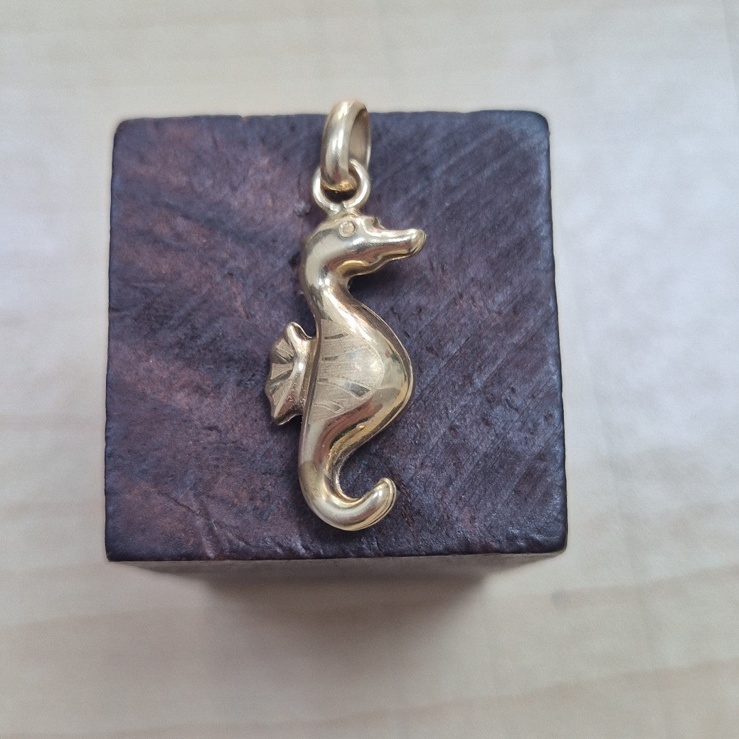 DIJE ORO 14 K 1,20 GRMS (SEMINUEVO)