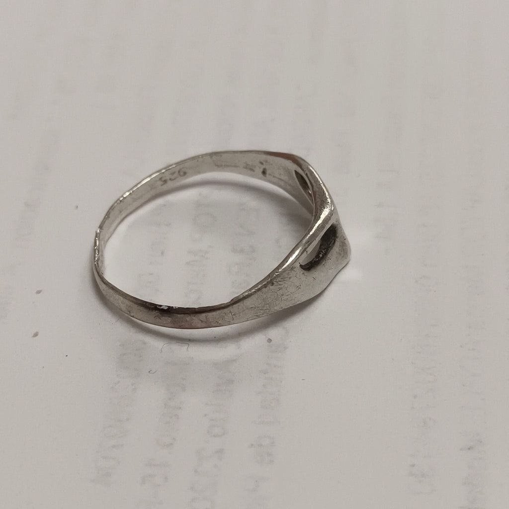 ANILLITO PLATA 1.7 GRMS (SEMINUEVO)