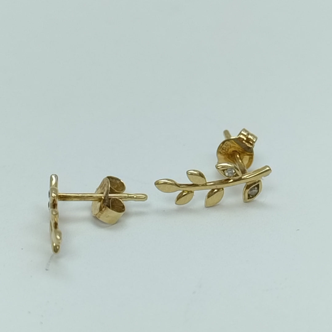 BROQUELES PAR ORO 14 K 1 GRMS (SEMINUEVO)