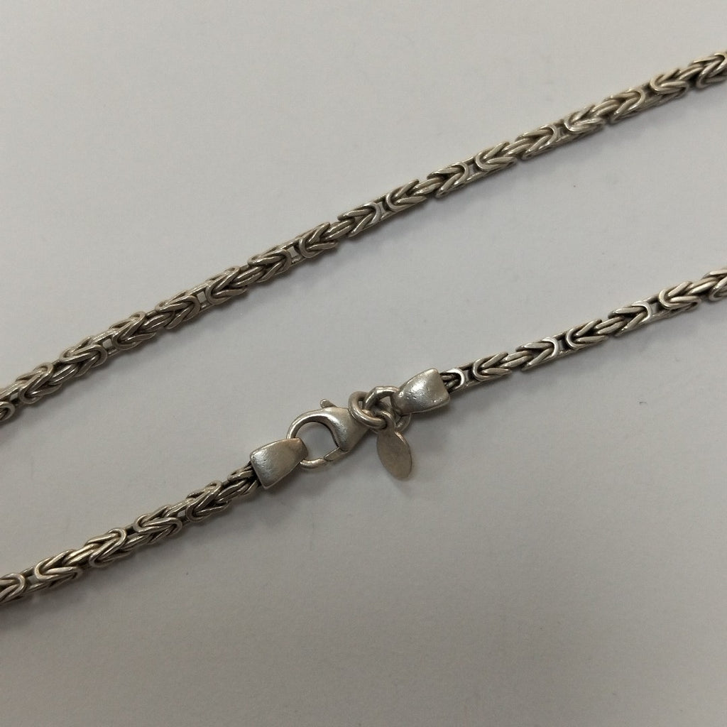 CADENA, CRUCIFIJO PLATA 17.6 GRMS (SEMINUEVO)