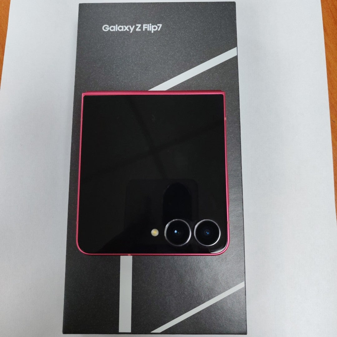 CELULAR SAMSUNG GALAXY Z FLIP 7 SM-F766B (2025) 512 GB 12 GB RAM (SEMINUEVO)