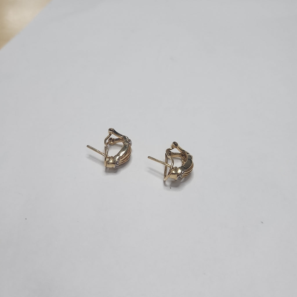 ARETES PAR ORO 14 K 3.4 GRMS (SEMINUEVO)