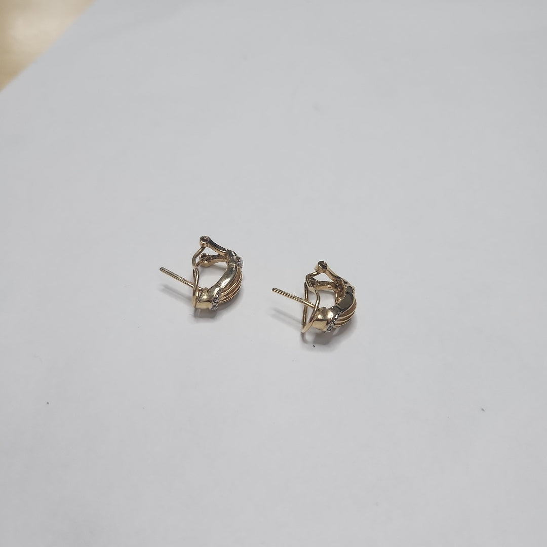 ARETES PAR ORO 14 K 3.4 GRMS (SEMINUEVO)
