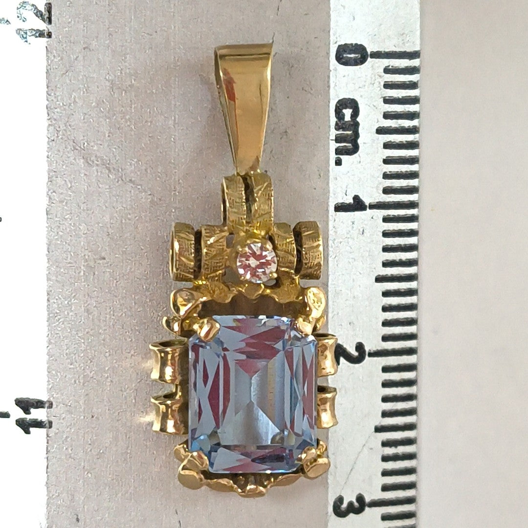 DIJE ORO 10 K 3,10 GRMS (SEMINUEVO)