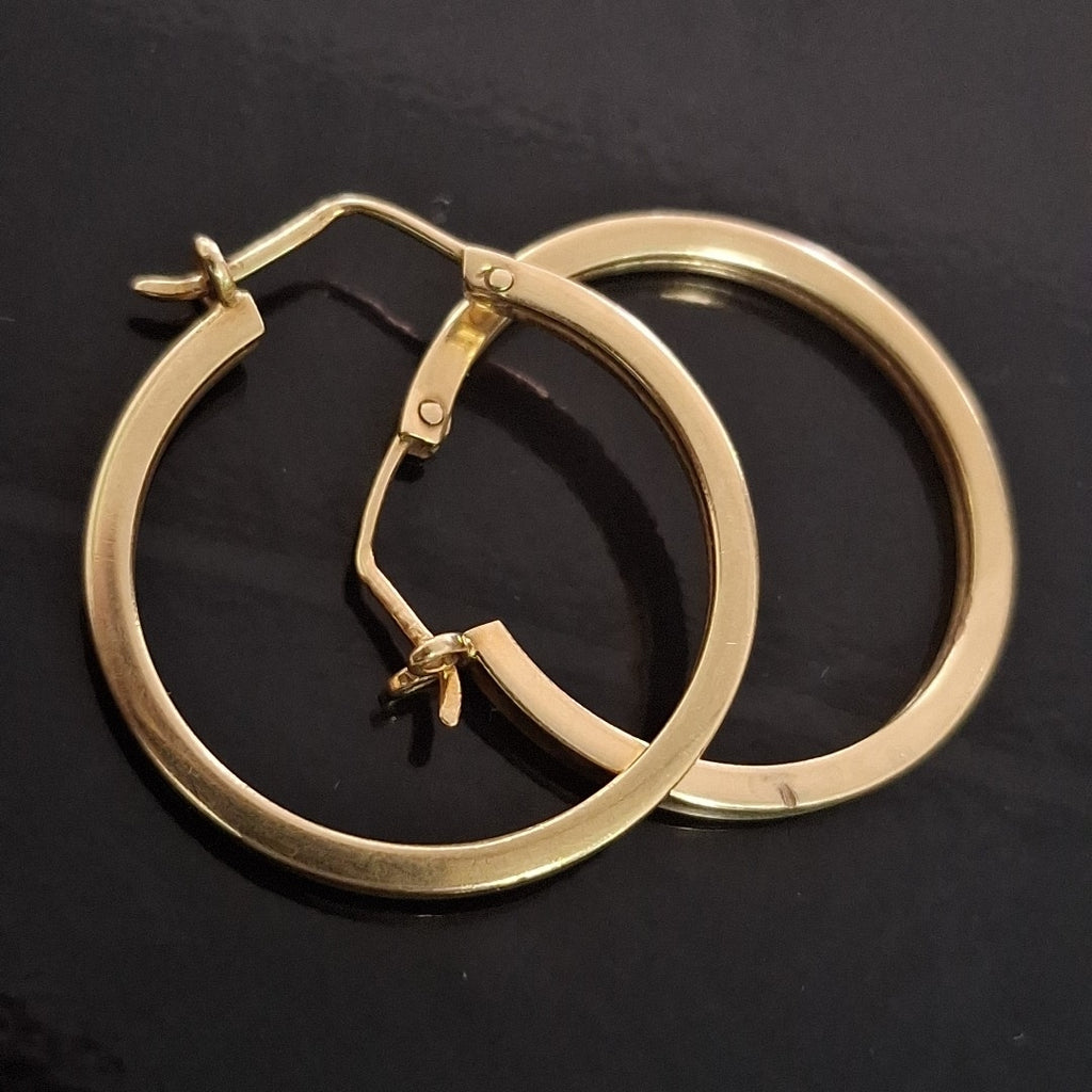 ARETES PAR ORO 18 K 3.4 GRMS (SEMINUEVO)