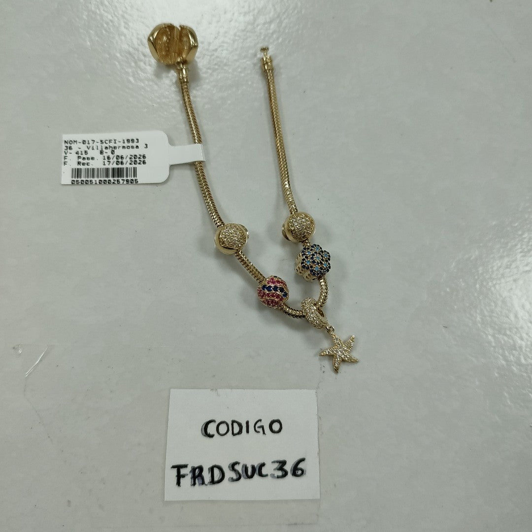 PULSERA CHARM ORO 14K 15.6 (NUEVO)