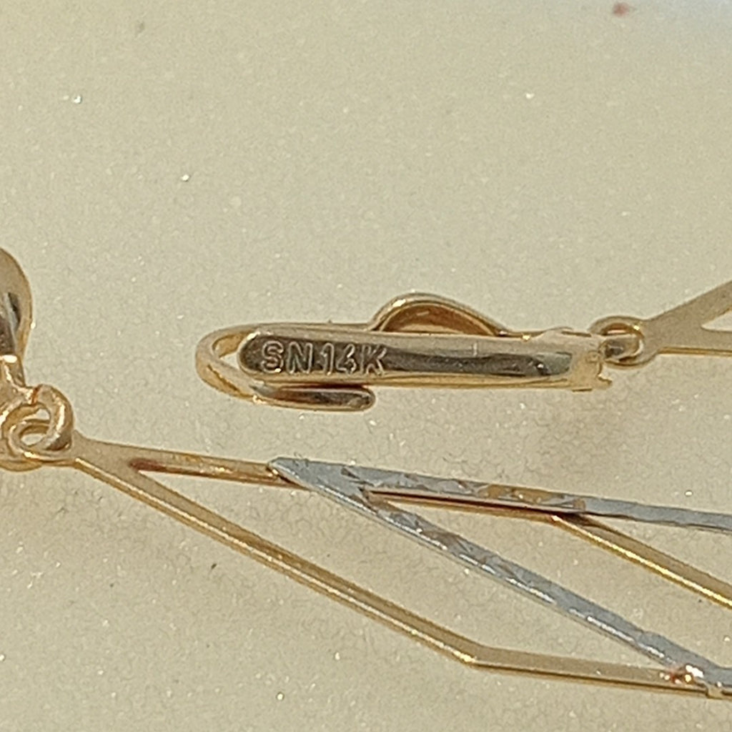 ARETES PAR ORO COMBINADO 14 K 2.1 GRMS (SEMINUEVO)