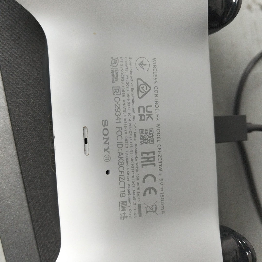 CONSOLA DE VIDEOJUEGO SONY PS5 825 SSD (SEMINUEVO)