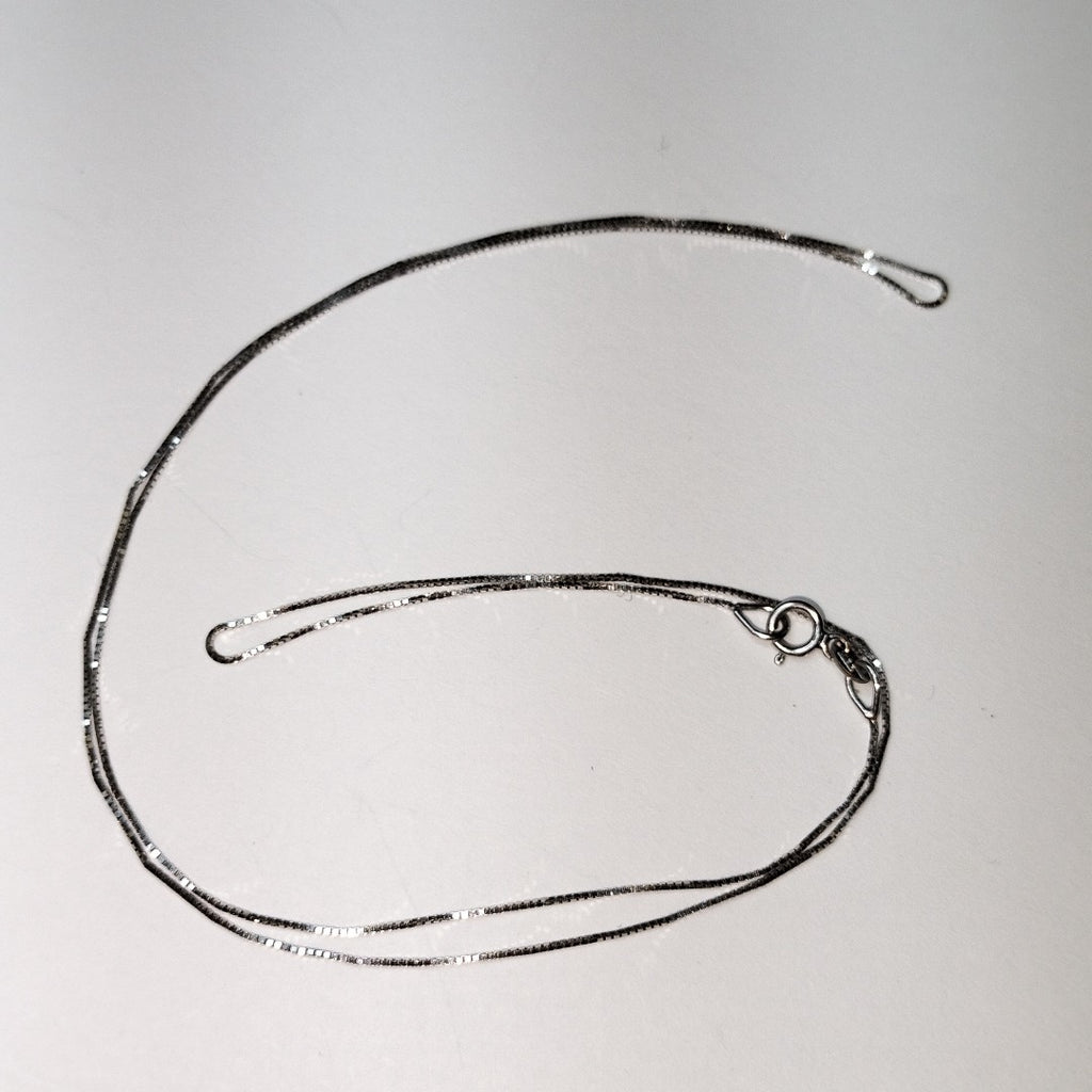 CADENA ORO BLANCO 14 K 0.9 GRMS (SEMINUEVO)