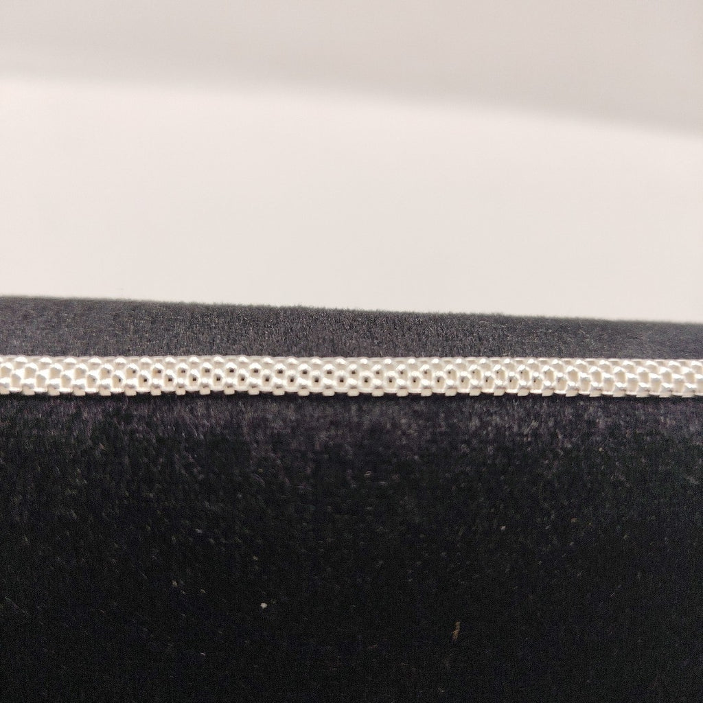 PULSERA TEJIDO ESPECIAL PLATA .925 18 CM 4.9 GR (NUEVO)