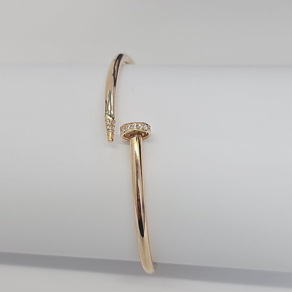 PULSERA CLAVO ORO 14K 6.2 (NUEVO)
