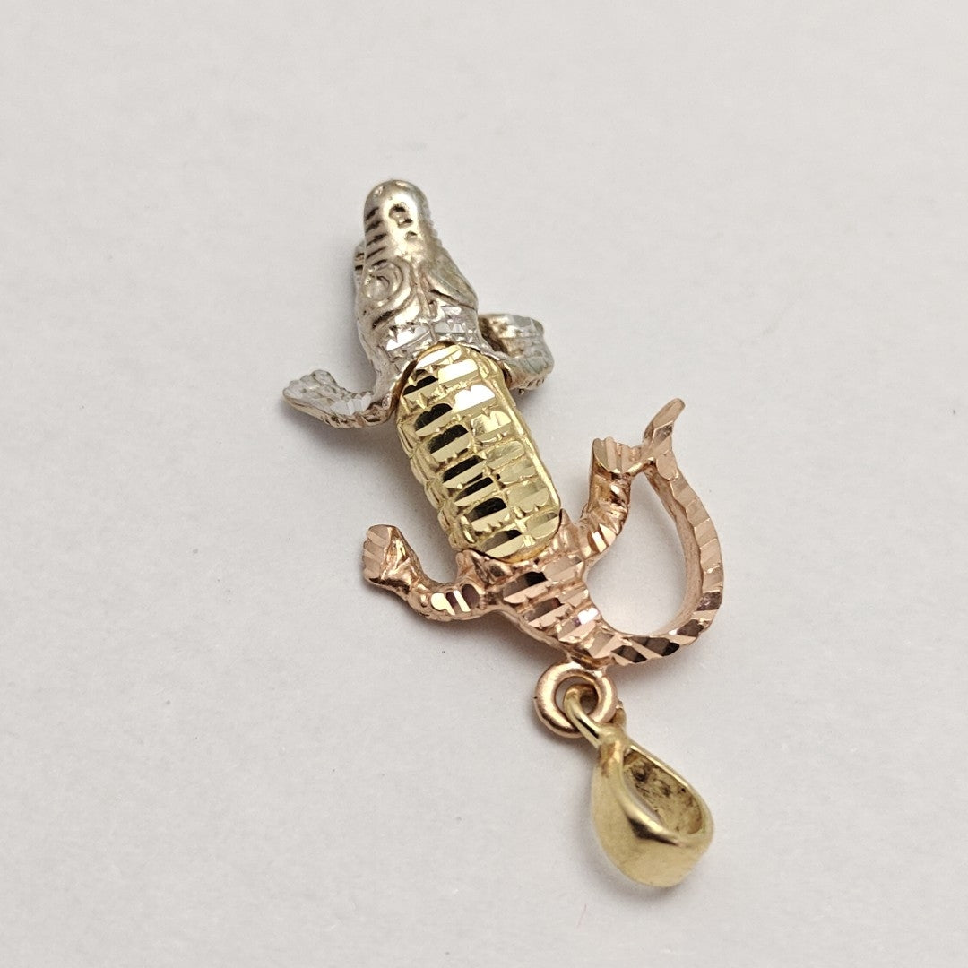 DIJE ORO COMBINADO 14 K 2.2 GRMS (SEMINUEVO)