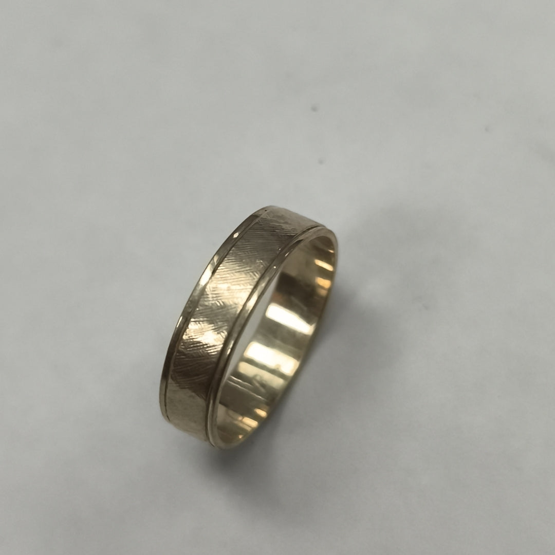 ARGOLLA ORO 8 K 3.6 GRMS (SEMINUEVO)