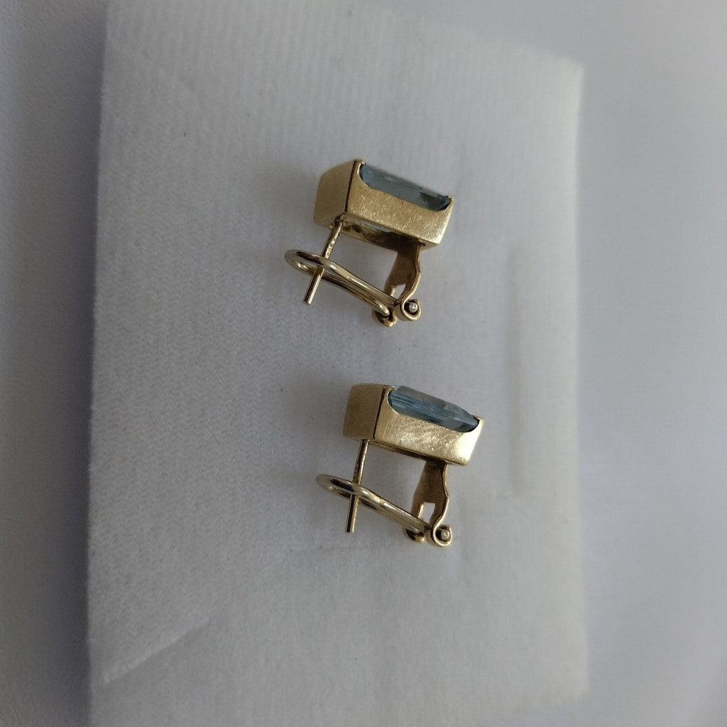 ARETES PAR ORO 14 K 6.8 GRMS (SEMINUEVO)