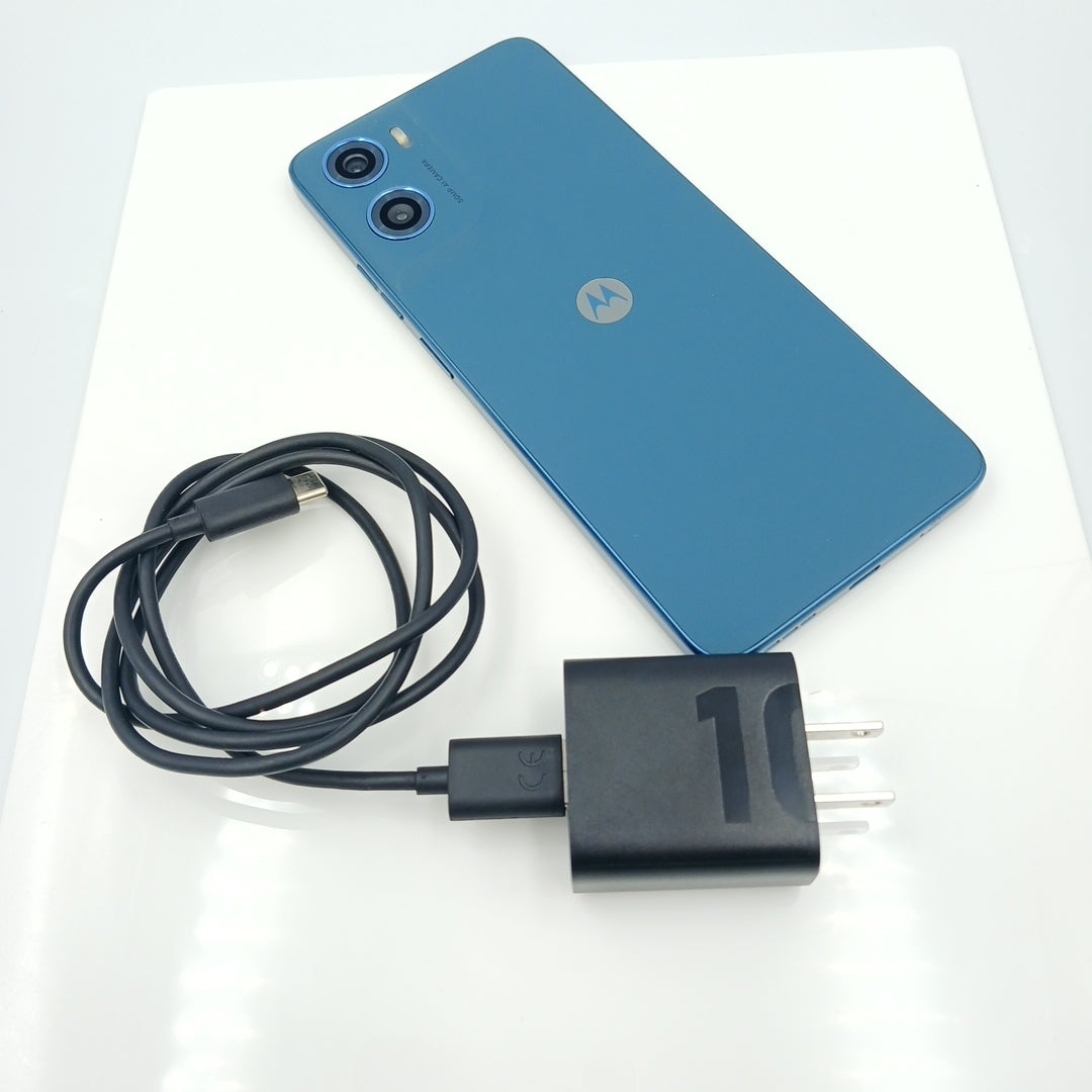 CELULAR MOTOROLA MOTO G06 XT2535-2 (2025) 256 GB 4 GB RAM (SEMINUEVO)