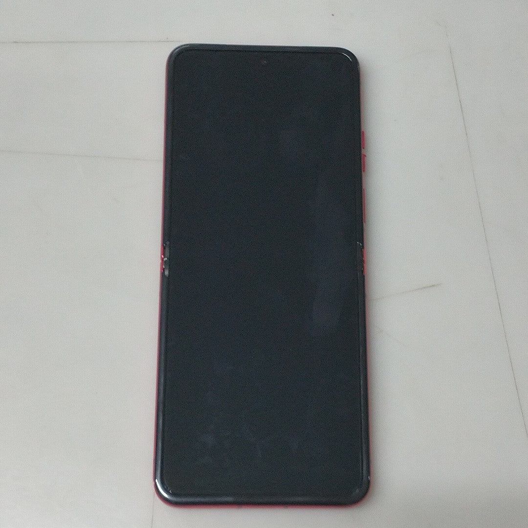CELULAR MOTOROLA MOTO RAZR 40 ULTRA XT2321-1 (2023) 256 GB 8 GB RAM (SEMINUEVO)