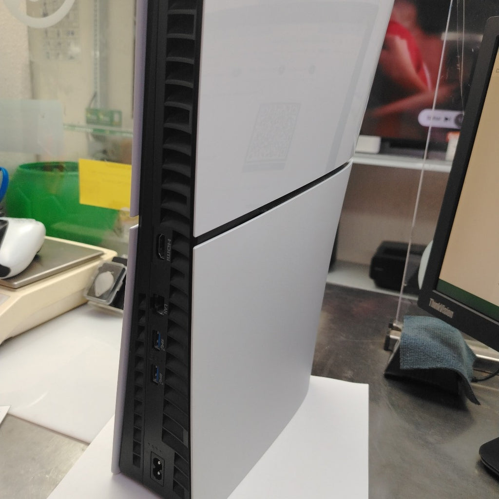 CONSOLA DE VIDEOJUEGO SONY PS5 SLIM 1 TB SSD (SEMINUEVO)